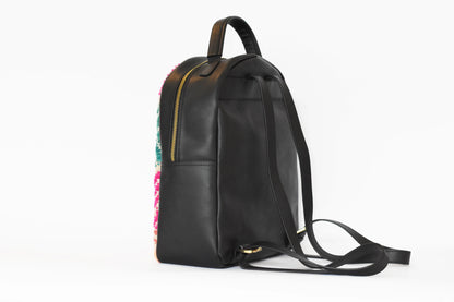 K’ullu Bagpack Kiss