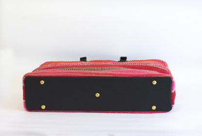 Sariri Travel Bag Pomegranate